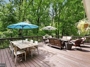 9228 Farnsworth Drive, Potomac MD 20854