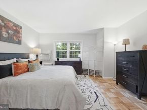 3478 Martha Custis Drive, Alexandria VA 22302
