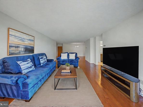 1800 Old Meadow Road 920, Mclean VA 22102