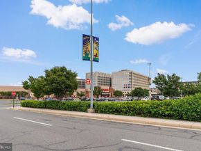 112 Lynhaven Drive, Alexandria VA 22305