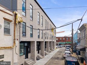 911 Emily Street, Philadelphia PA 19148