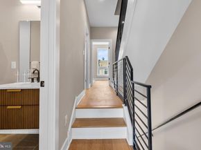 911 Emily Street, Philadelphia PA 19148
