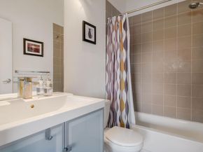 444 N 4TH Street 711, Philadelphia PA 19123