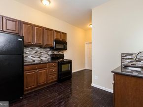 1536 S 19TH Street, Philadelphia PA 19146