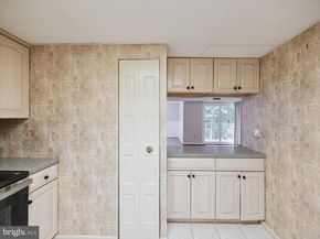 3204 Delaire Landing Road 3204, Philadelphia PA 19114