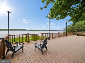 3204 Delaire Landing Road 3204, Philadelphia PA 19114