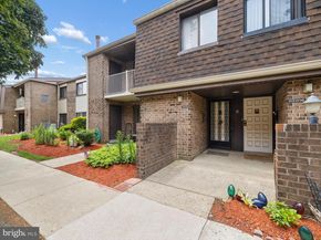 3204 Delaire Landing Road 3204, Philadelphia PA 19114