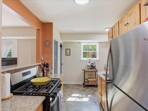 418 N Armistead Street N 201, Alexandria VA 22312