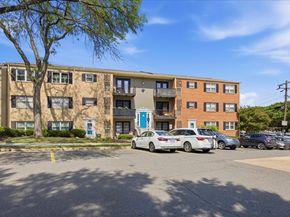 418 N Armistead Street N 201, Alexandria VA 22312