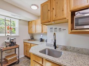 418 N Armistead Street N 201, Alexandria VA 22312