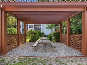 2845 Windsor Drive 303, Falls Church VA 22042