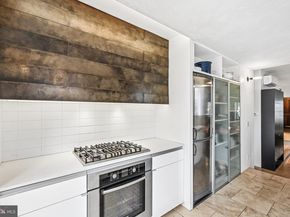 1719 Christian Street, Philadelphia PA 19146