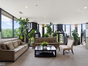 1600 N Oak Street 1424, Arlington VA 22209