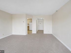 1600 N Oak Street 1424, Arlington VA 22209