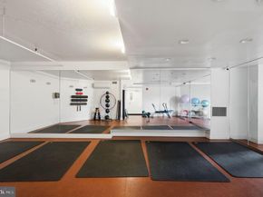 1600 N Oak Street 1424, Arlington VA 22209