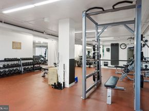 1600 N Oak Street 1424, Arlington VA 22209