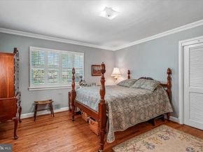 5515 Bradley Boulevard, Alexandria VA 22311