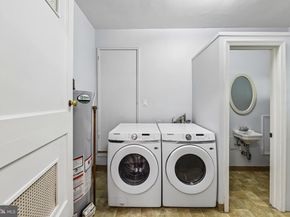 312 S Fenwick Street, Arlington VA 22204