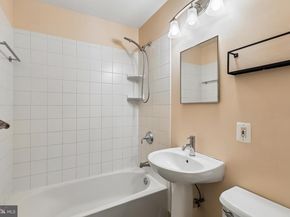 312 S Fenwick Street, Arlington VA 22204