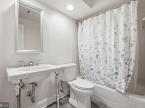 6610 Madison Mclean Drive Drive, Mclean VA 22101