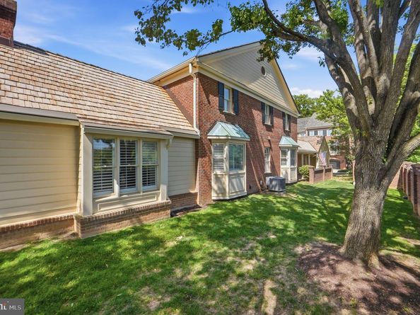 6610 Madison Mclean Drive Drive, Mclean VA 22101