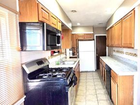 105 N Fairview Avenue, Upper Darby PA 19082