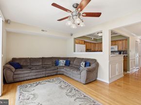 4406 Ernie Davis Circle, Philadelphia PA 19154