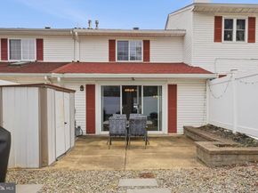 4406 Ernie Davis Circle, Philadelphia PA 19154