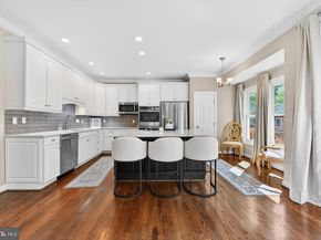 7522 Chrisland Cove, Falls Church VA 22042