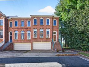 7522 Chrisland Cove, Falls Church VA 22042