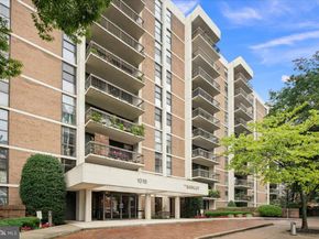 1016 S Wayne Street 502, Arlington VA 22204