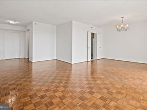 1016 S Wayne Street 502, Arlington VA 22204