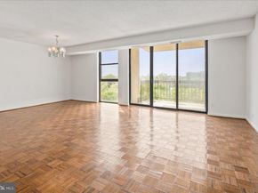 1016 S Wayne Street 502, Arlington VA 22204