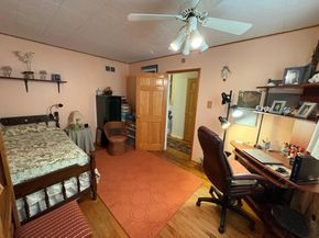 1045 Foster Street, Philadelphia PA 19116