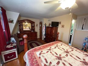 1045 Foster Street, Philadelphia PA 19116