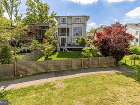 135 N Edgewood Street, Arlington VA 22201