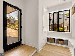 135 N Edgewood Street, Arlington VA 22201
