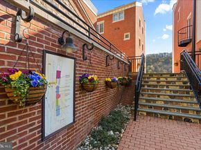 350 S River Road D10, New Hope PA 18938