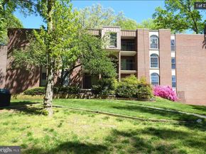 3310 Woodburn Village Drive 14, Annandale VA 22003
