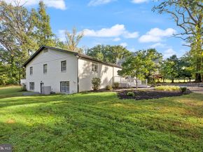7324 Auburn Street, Annandale VA 22003
