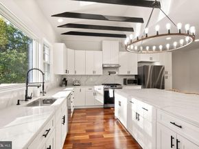 7324 Auburn Street, Annandale VA 22003