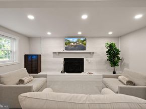 7324 Auburn Street, Annandale VA 22003