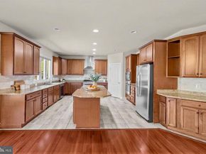 7934 Shreve Road, Falls Church VA 22043