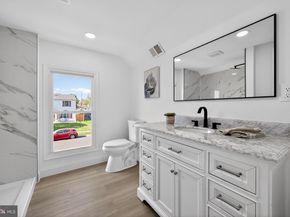 50 Autumn Lane, Levittown PA 19055