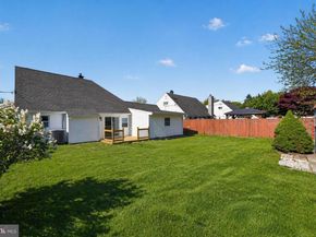 50 Autumn Lane, Levittown PA 19055