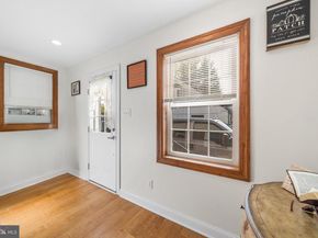 124 Marlin Avenue, Folsom PA 19033