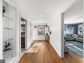 124 Marlin Avenue, Folsom PA 19033