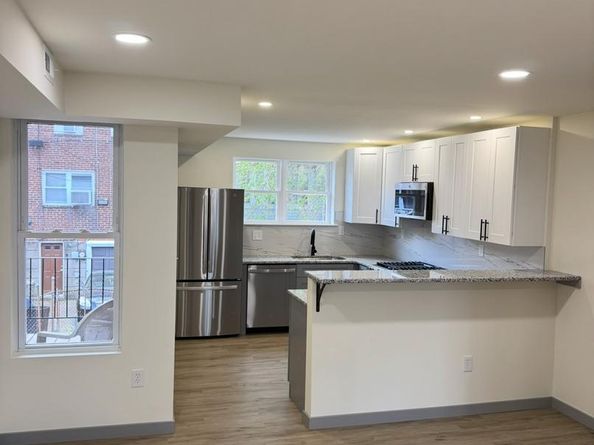 7816 Temple Road, Philadelphia PA 19150