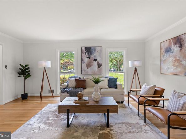 1732 Chesterford Way, Mclean VA 22101