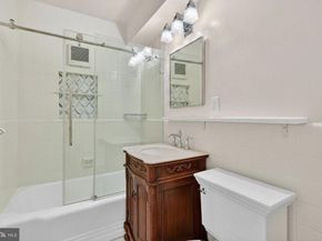 2500 Q Street NW 227, Washington DC 20007